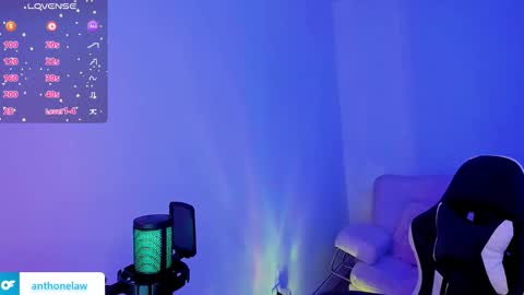 Snapshot of anthonelaa777 chatting on 11-15-25, 03:04 Anthonela online show from 11-15-25, 03:04