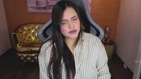 Snapshot of anthonella_stone_t chatting on 07-30-26, 01:54 Anthonella online show from 07-30-26, 01:54