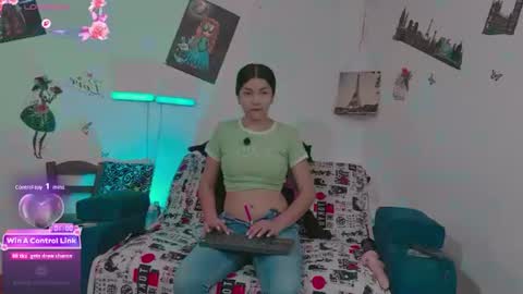 Snapshot of anthonella_v chatting on 07-26-26, 07:54 anthonella_v online show from 07-26-26, 07:54