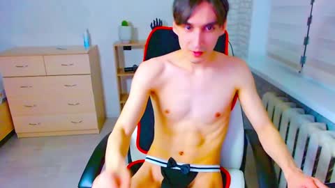 Snapshot of anthony_broown chatting on 02-16-25, 09:27 anthony_broown online show from 02-16-25, 09:27