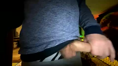 Snapshot of anthony_whitestallion chatting on 12-22-25, 12:02 Anthony online show from 12-22-25, 12:02