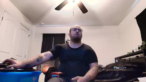 Snapshot of anthonygiacomazzo1 chatting on 11-06-25, 02:18 anthonygiacomazzo1 online show from 11-06-25, 02:18