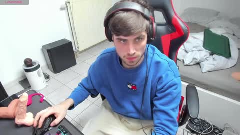 Anthony online show from 01-21-25, 02:26