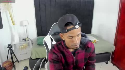       online show from 12-03-25, 12:29