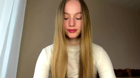 Viktoria online show from 05-15-26, 03:30