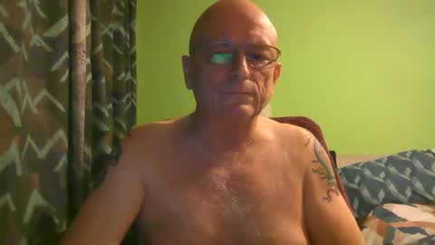 Snapshot of antmatt2025 chatting on 02-10-26, 06:45 antmatt2025 online show from 02-10-26, 06:45