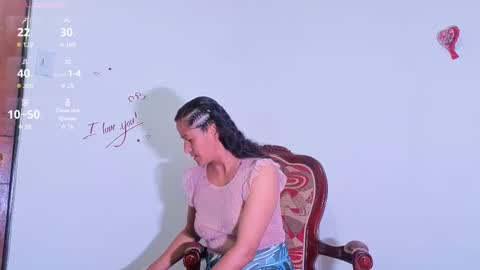 Snapshot of anto055 chatting on 10-21-25, 11:11 Antonella online show from 10-21-25, 11:11