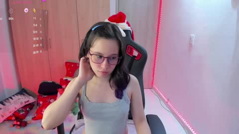 Snapshot of anto_sweet18 chatting on 12-19-24, 06:01 My birthday is on december 2nd surprise me with a gift from my amazonlist online show from 12-19-24, 06:01