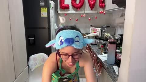 Snapshot of anto_sweet18 chatting on 02-14-25, 08:48 My birthday is on december 2nd surprise me with a gift from my amazonlist online show from 02-14-25, 08:48