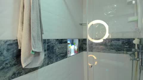 Snapshot of anto_sweet18 chatting on 03-03-25, 03:30 My birthday is on december 2nd surprise me with a gift from my amazonlist online show from 03-03-25, 03:30
