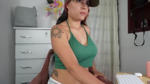 Snapshot of antofoxwbc chatting on 03-16-26, 06:45 Anto online show from 03-16-26, 06:45