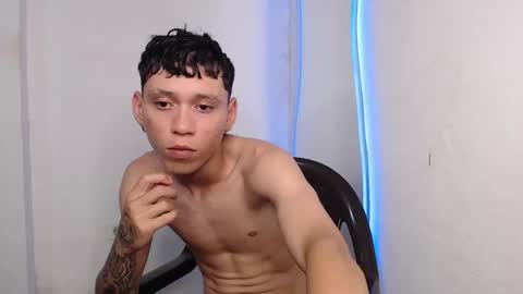 Snapshot of antoine_martercum chatting on 12-19-25, 03:57 Antoine online show from 12-19-25, 03:57