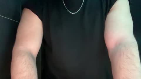 Snapshot of anton_smotri chatting on 04-23-26, 12:40 anton_smotri online show from 04-23-26, 12:40