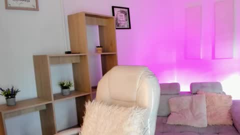 Antonella online show from 09-24-25, 12:19