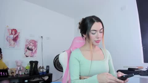 Antonella online show from 10-16-25, 08:54