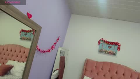 antonella bratzz online show from 04-21-26, 11:29
