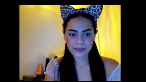 Snapshot of antonella_gomez22 chatting on 01-06-26, 07:45 Antonella online show from 01-06-26, 07:45