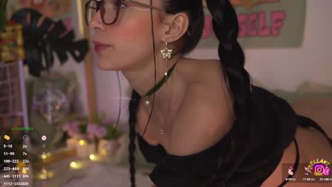 Nell. online show from 01-18-25, 03:53