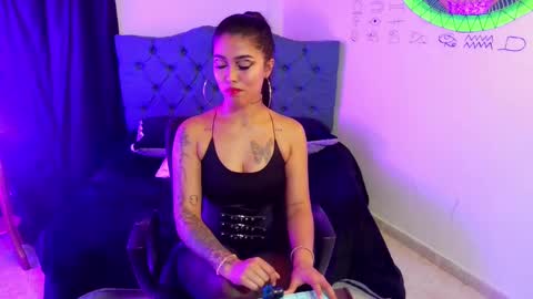 Antonella online show from 02-05-25, 06:02