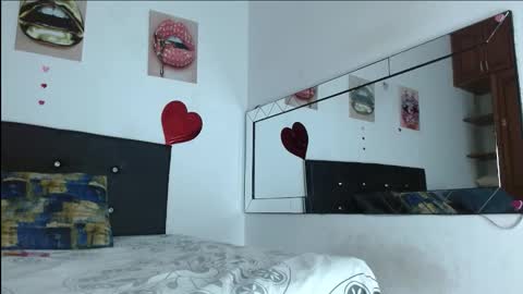 antonella online show from 12-17-25, 04:24