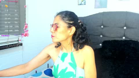 Snapshot of antonella_rizzo01 chatting on 05-22-26, 11:21 antonella_rizzo01 online show from 05-22-26, 11:21