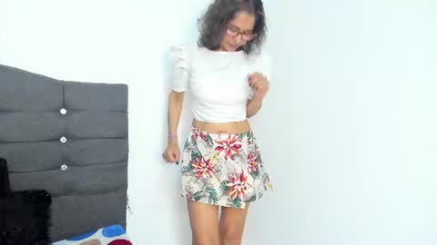 antonella_rizzo01 online show from 07-03-26, 10:49