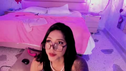 Snapshot of antonella_rossi24 chatting on 02-10-25, 01:57 Antonella Rossi online show from 02-10-25, 01:57