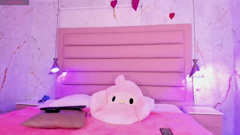 Snapshot of antonella_rossi24 chatting on 02-18-25, 07:52 Antonella Rossi online show from 02-18-25, 07:52