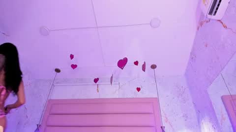 Snapshot of antonella_rossi24 chatting on 02-21-25, 09:54 Antonella Rossi online show from 02-21-25, 09:54