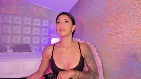 Snapshot of antonella_rossi24 chatting on 11-16-25, 07:41 Antonella Rossi online show from 11-16-25, 07:41