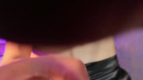 Snapshot of antonella_rossi24 chatting on 11-20-25, 07:57 Antonella Rossi online show from 11-20-25, 07:57