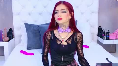 Snapshot of antonellaescudero chatting on 06-11-26, 04:10 AntonellaEscudero online show from 06-11-26, 04:10
