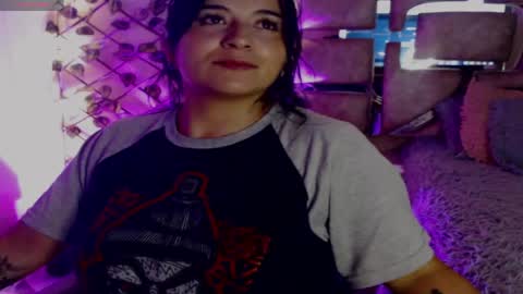 Snapshot of antonellahill_ chatting on 05-01-26, 02:05 Antonella GTM- 5 1800 0300am online show from 05-01-26, 02:05