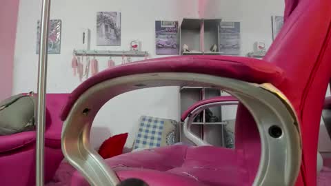 ANTONELLA online show from 10-01-25, 12:00