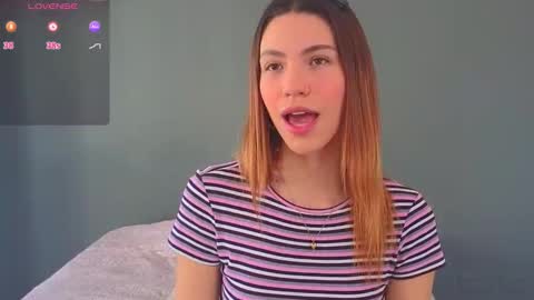 Snapshot of antonellarossii_ chatting on 01-17-26, 01:27 Antonella online show from 01-17-26, 01:27