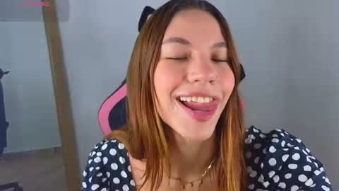Antonella  online show from 07-11-26, 02:42