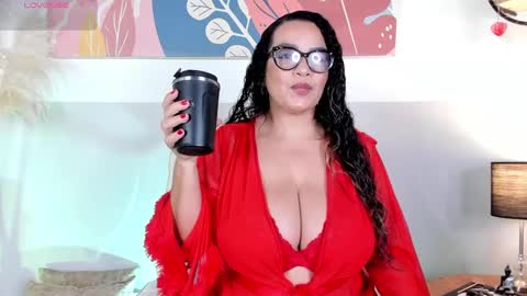 Snapshot of antoniacasarini chatting on 09-20-25, 01:45 Antonia online show from 09-20-25, 01:45