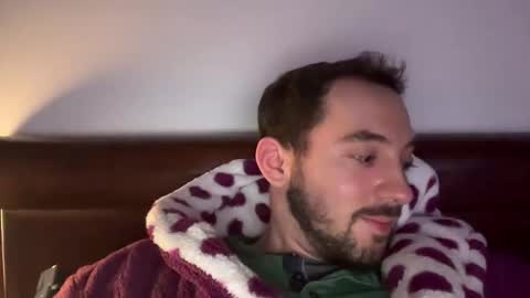 Snapshot of antoniogalante chatting on 01-11-26, 12:37 antoniogalante online show from 01-11-26, 12:37