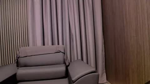 HI My name is Antonio online show from 10-19-25, 06:52