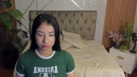 Antonella online show from 10-25-25, 08:22