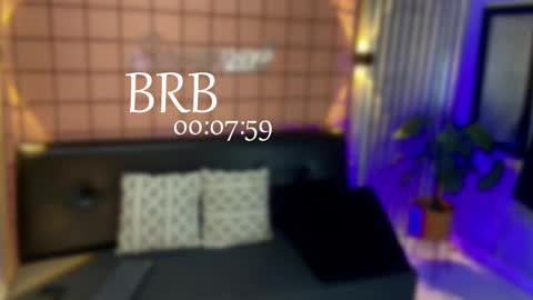 Juan Camilo online show from 02-22-25, 01:11