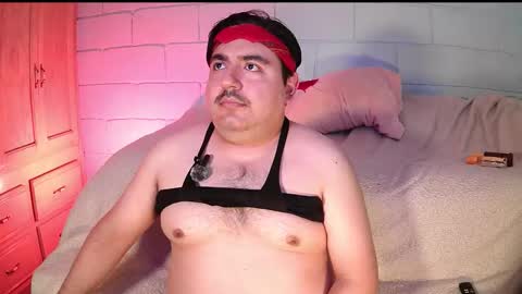 Snapshot of anuarfox chatting on 11-26-25, 07:53 AnuarFox online show from 11-26-25, 07:53