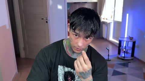 Tom online show from 03-23-26, 06:50