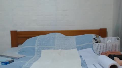 ANY CAT online show from 11-29-25, 08:28