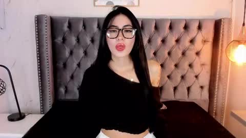 anya_belth online show from 06-08-26, 07:25