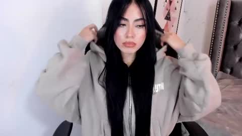 anya_belth online show from 07-30-26, 07:57
