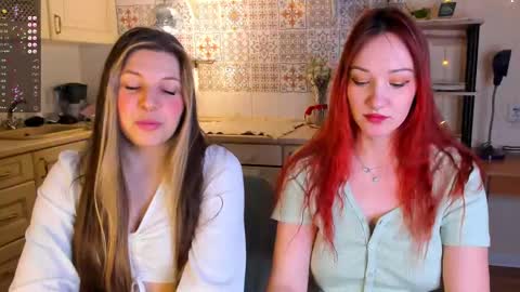 Snapshot of anya_seven chatting on 03-08-25, 08:14 Anya online show from 03-08-25, 08:14