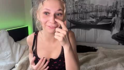 Snapshot of anyaa777 chatting on 03-13-26, 03:51 Anya online show from 03-13-26, 03:51