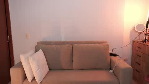 anya online show from 04-20-26, 10:33