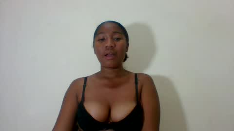 Snapshot of anyah_love chatting on 07-22-26, 06:32 anyah_love online show from 07-22-26, 06:32